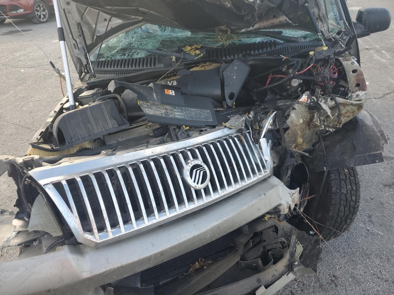 2002 Mercury Mountaineer VIN: 4M2ZU86W62ZJ18925 Lot: 85890375