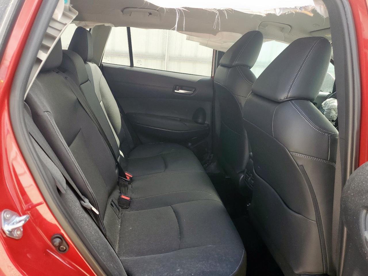 2024 Toyota Corolla Cross Xle VIN: 7MUEAAAG9RV083237 Lot: 85692215