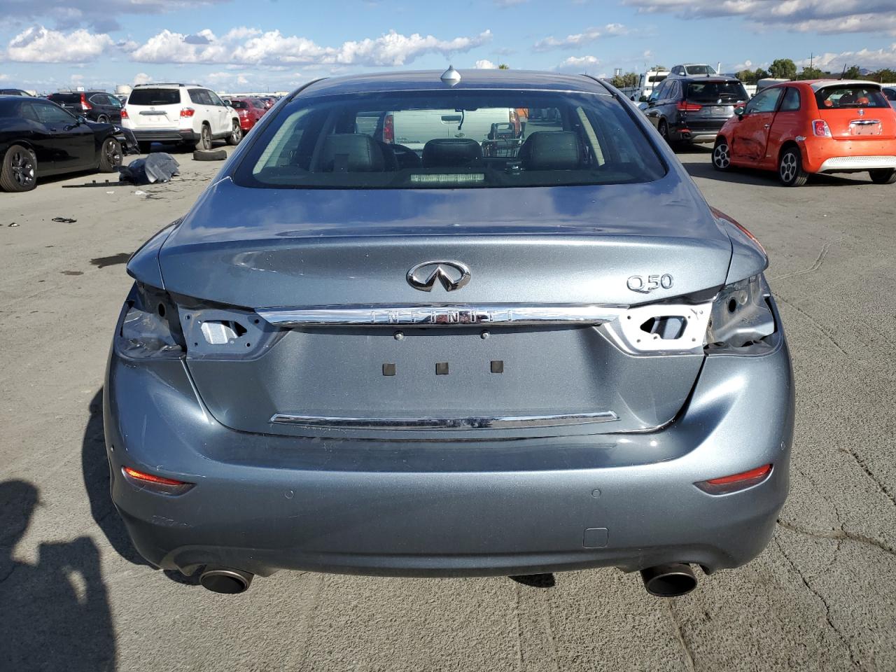 2016 Infiniti Q50 Premium VIN: JN1EV7AP0GM301031 Lot: 82190945