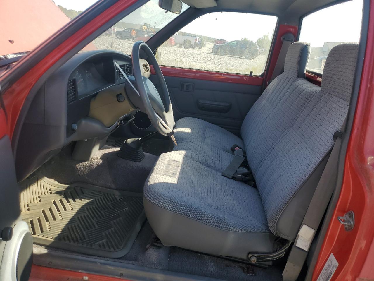 1994 Toyota Pickup 1/2 Ton Short Wheelbase VIN: JT4RN81A9R5186717 Lot: 85321635