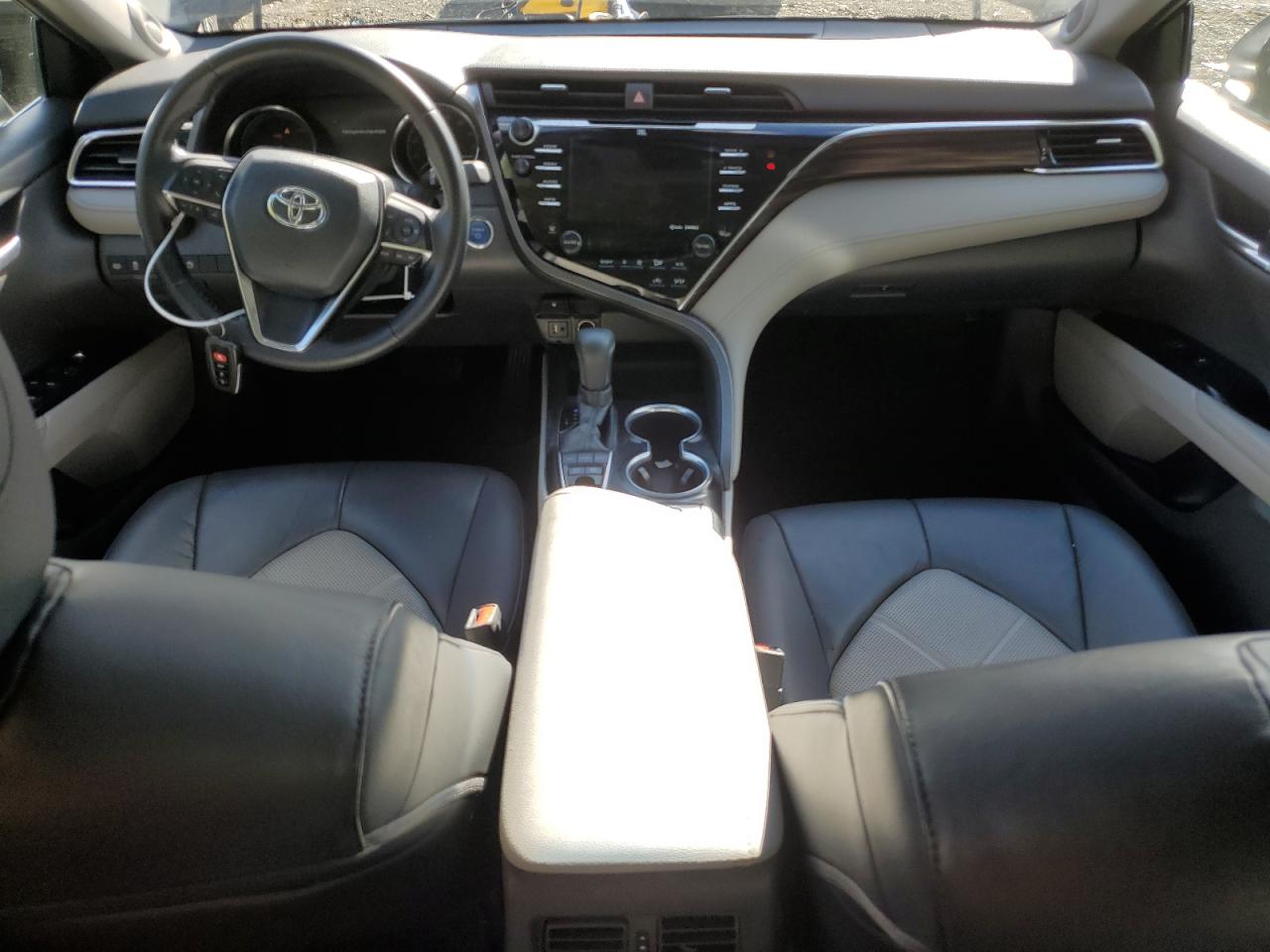 2018 Toyota Camry Hybrid VIN: 4T1B21HK1JU506635 Lot: 86139245