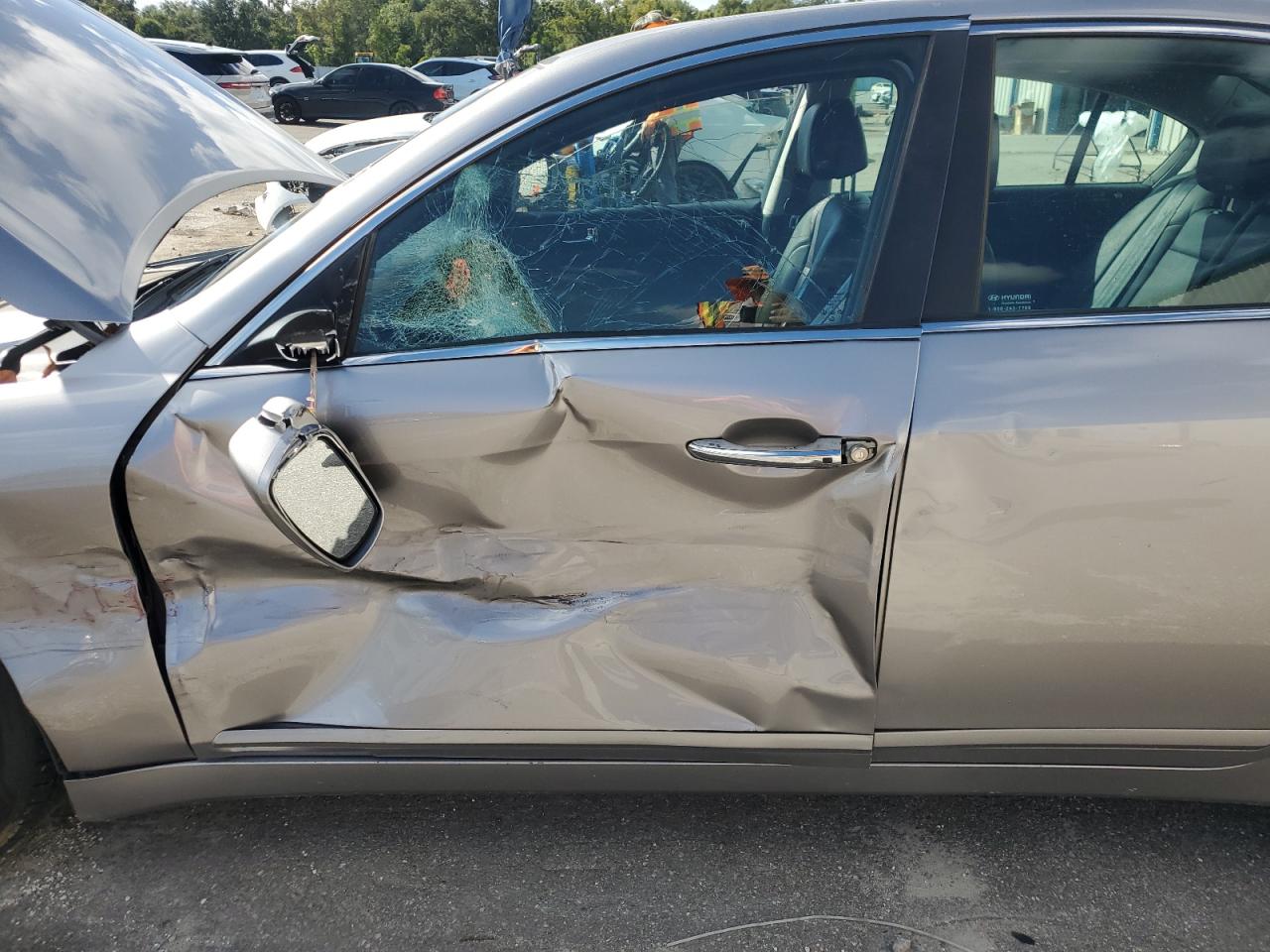 2009 Hyundai Genesis 3.8L VIN: KMHGC46EX9U051183 Lot: 85420675