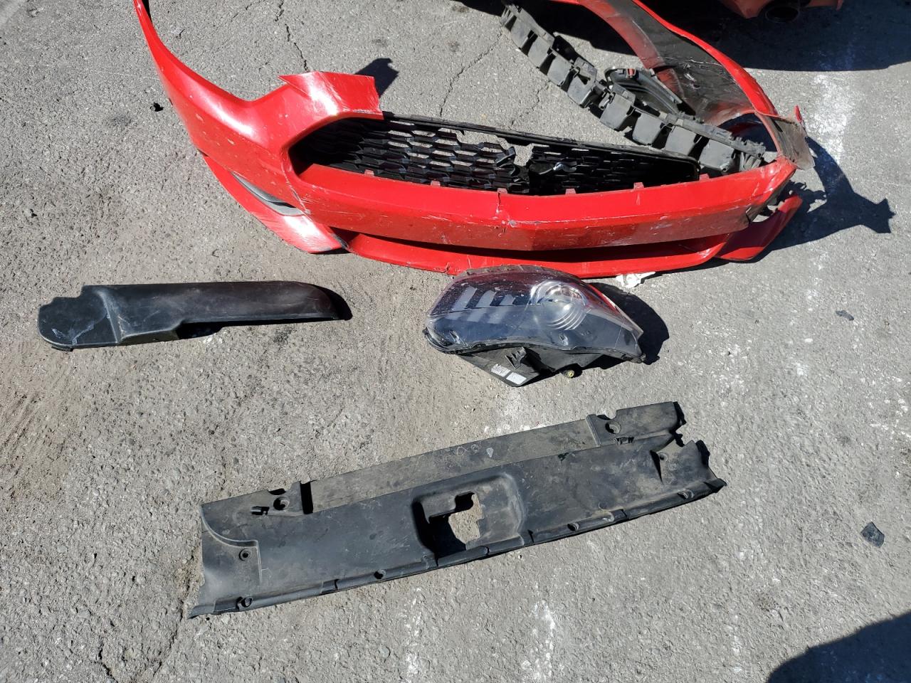 2017 Ford Mustang VIN: 1FATP8EM2H5305135 Lot: 86598725