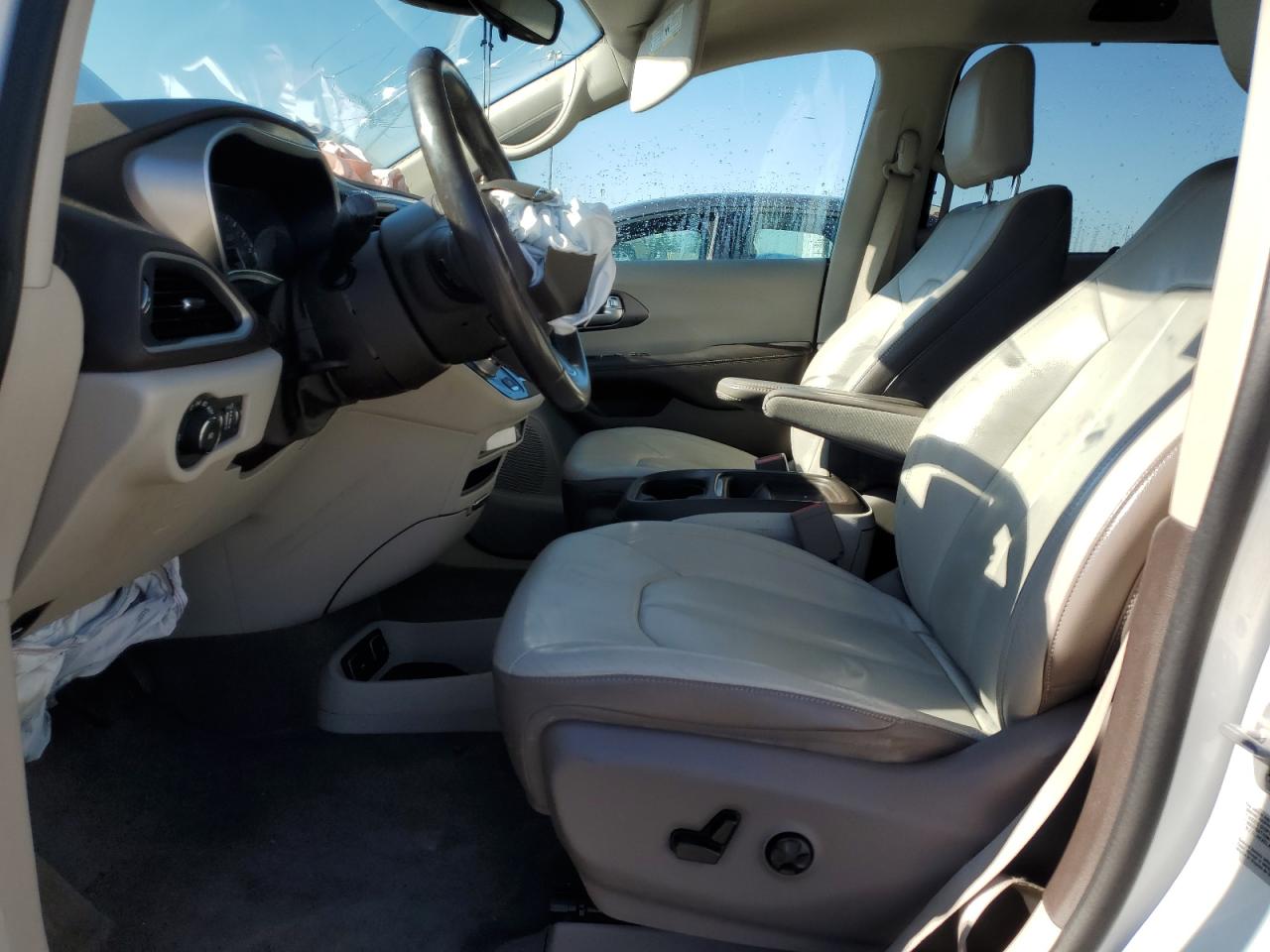 2017 Chrysler Pacifica Touring L VIN: 2C4RC1BG6HR539934 Lot: 85650725