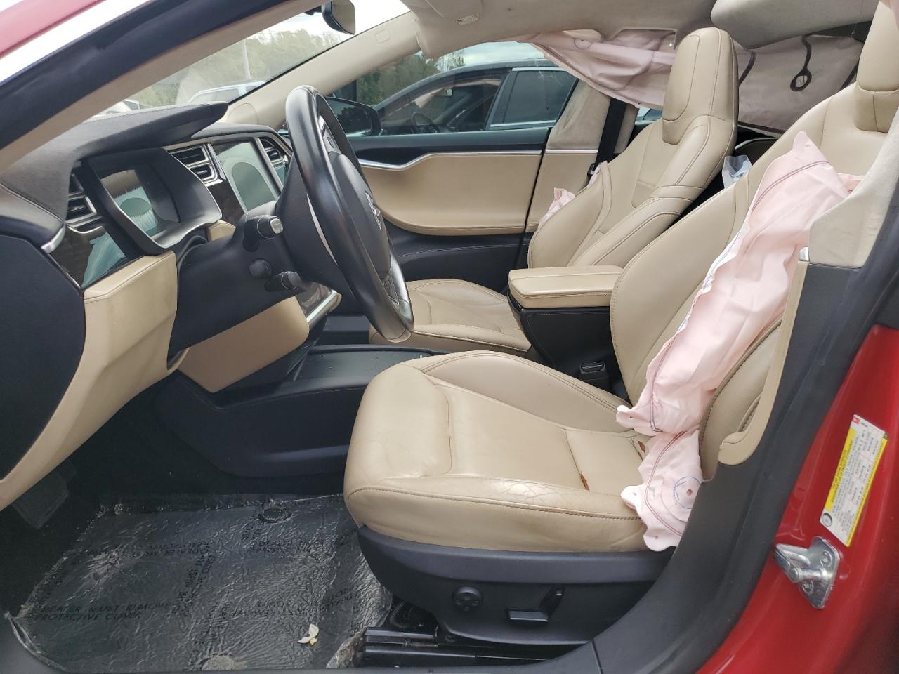 2016 Tesla Model S VIN: 5YJSA1E15GF160240 Lot: 86126255