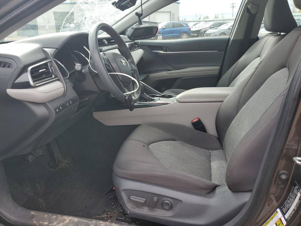 2019 Toyota Camry L VIN: 4T1B11HK2KU681173 Lot: 82457845