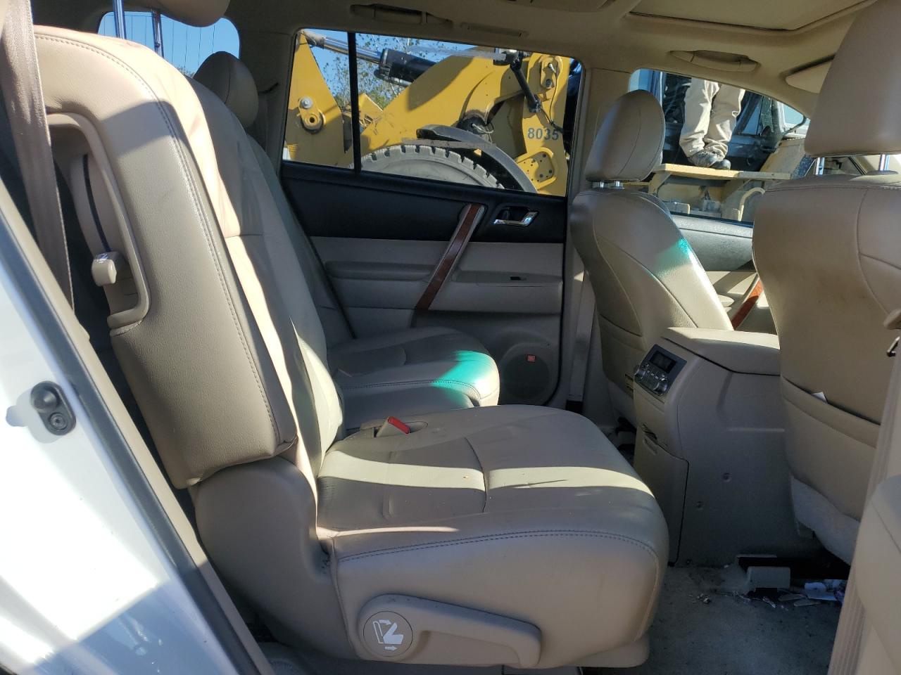 2010 Toyota Highlander Limited VIN: 5TDDK3EH3AS023928 Lot: 85688415