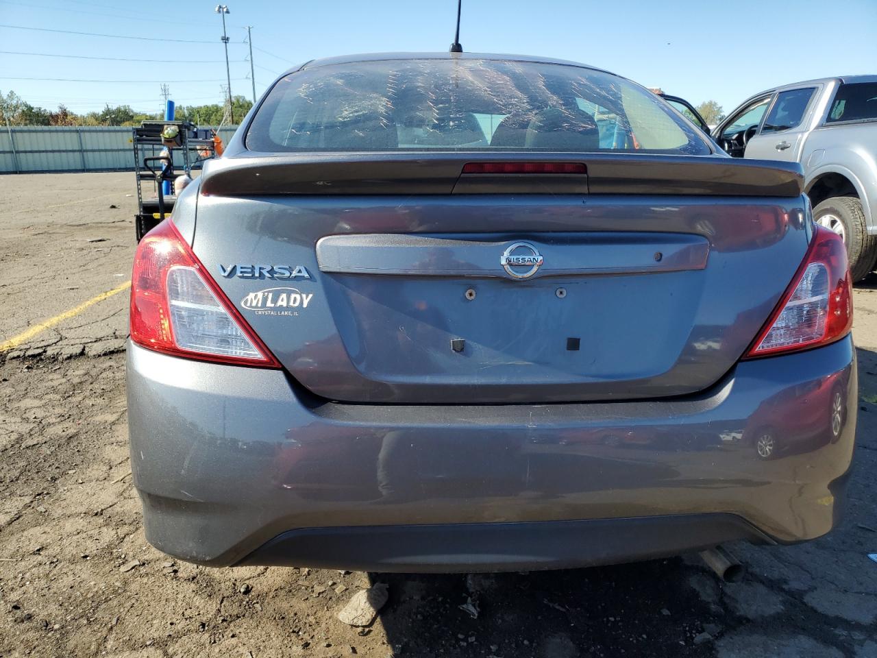 2018 Nissan Versa S VIN: 3N1CN7AP4JL804084 Lot: 85373095
