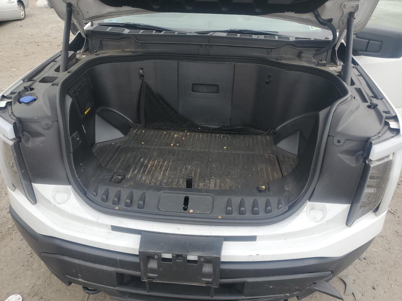 2022 Ford F150 Lightning Pro VIN: 1FTVW1EL4NWG00554 Lot: 90142765