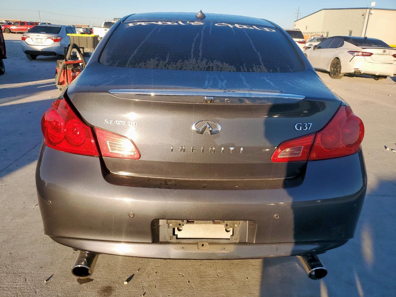 2011 Infiniti G37 Base VIN: JN1CV6AP5BM301035 Lot: 90870525