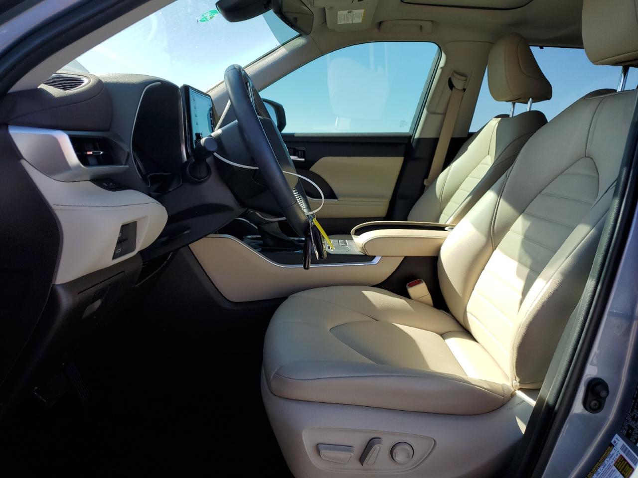 2022 Toyota Highlander Xle VIN: 5TDHZRAH6NS101176 Lot: 86164395