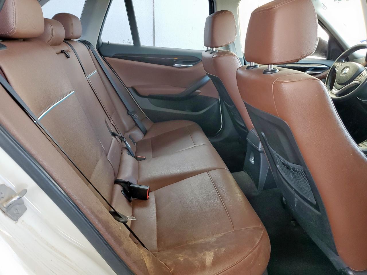 2014 BMW X1 Sdrive28I VIN: WBAVM1C5XEVW56379 Lot: 85950035