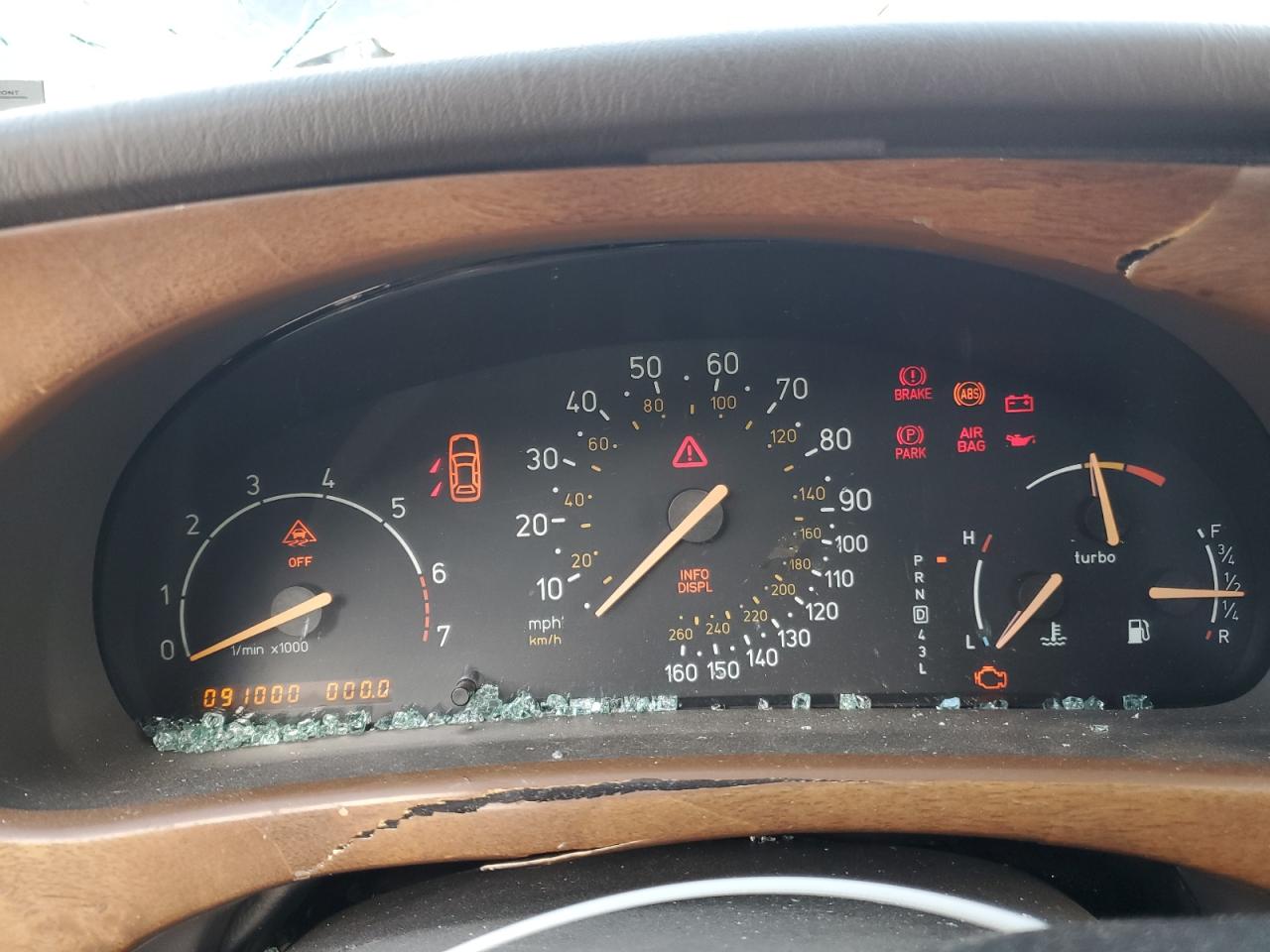 2002 Saab 9-5 Arc VIN: YS3ED59Z323038499 Lot: 89801005