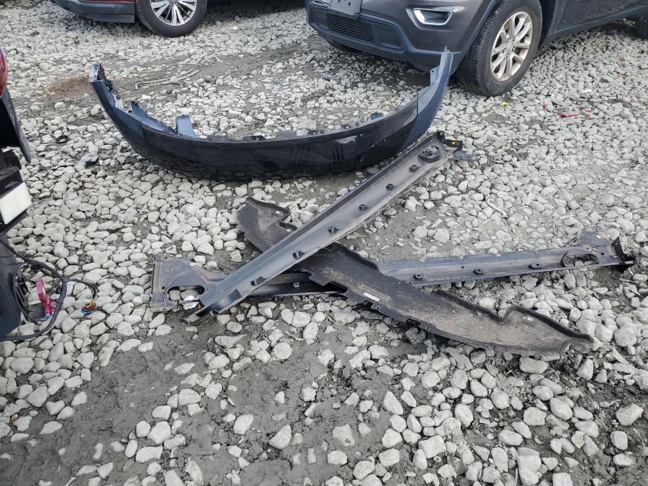 2024 Audi Q8 E-Tron Sportback Premium Plus VIN: WA1CABGE4RB055585 Lot: 82671455