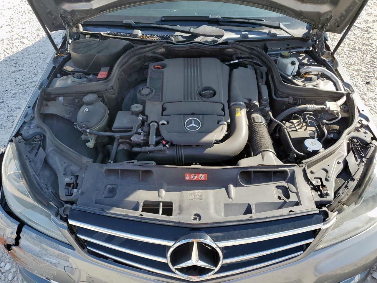2014 Mercedes-Benz C 250 VIN: WDDGF4HB4ER302359 Lot: 85345195