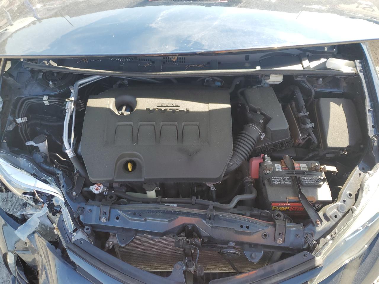 2018 Toyota Corolla L VIN: 2T1BURHE0JC073040 Lot: 85319785