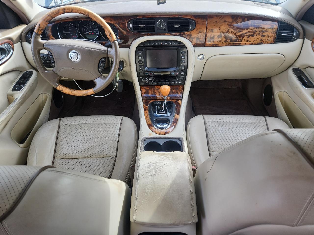 2008 Jaguar Xj Vanden Plas VIN: SAJWA82B68SH23893 Lot: 84940895