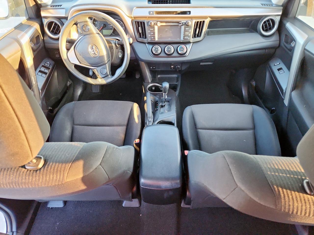 2016 Toyota Rav4 Le VIN: JTMZFREV8GJ095362 Lot: 81981565