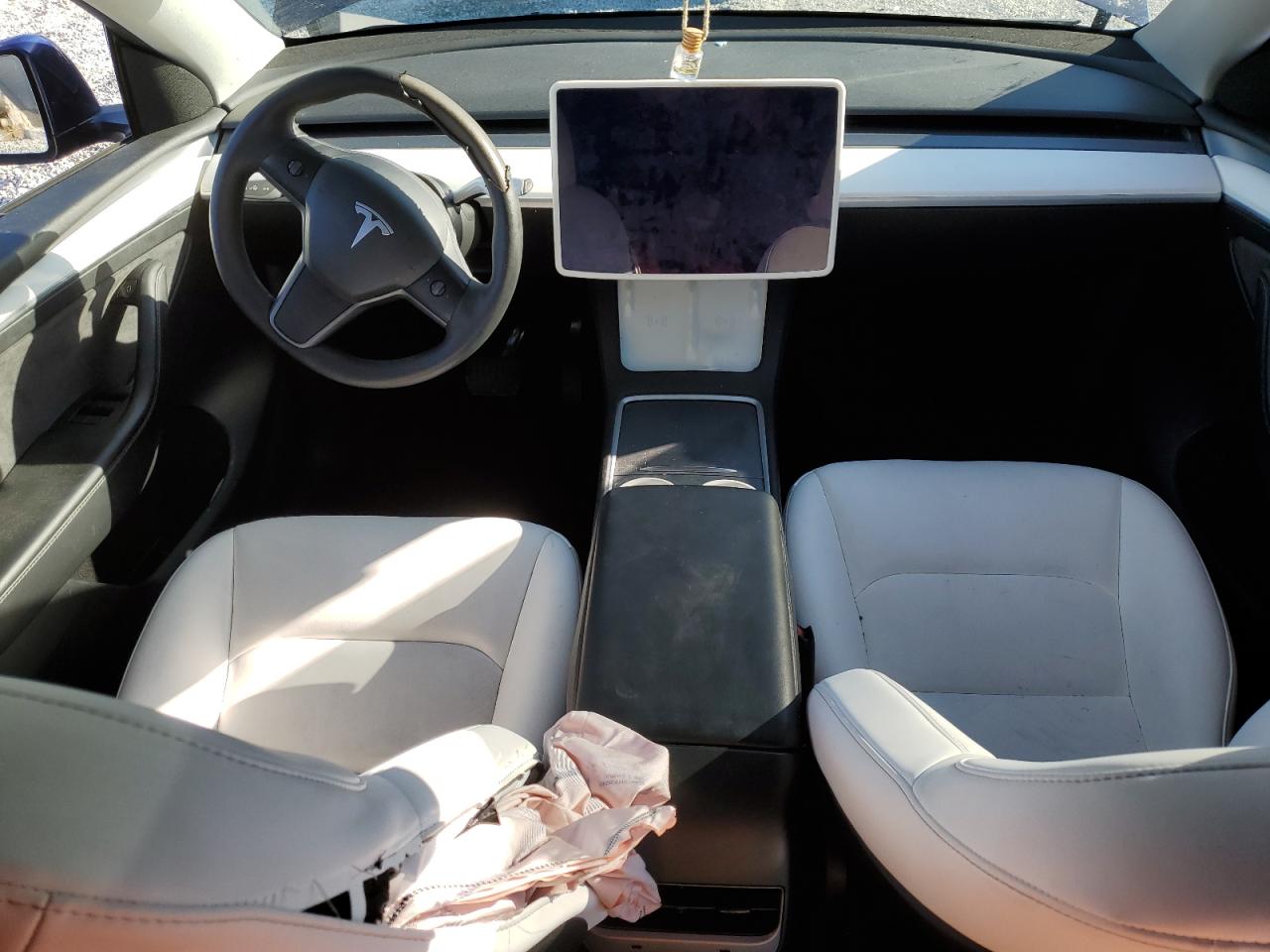 2023 Tesla Model Y VIN: 7SAYGDEE3PF960017 Lot: 82737365