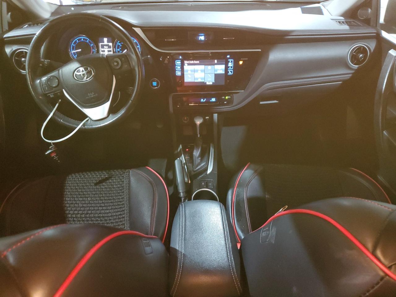 2017 Toyota Corolla L VIN: 5YFBURHE7HP597425 Lot: 84953565