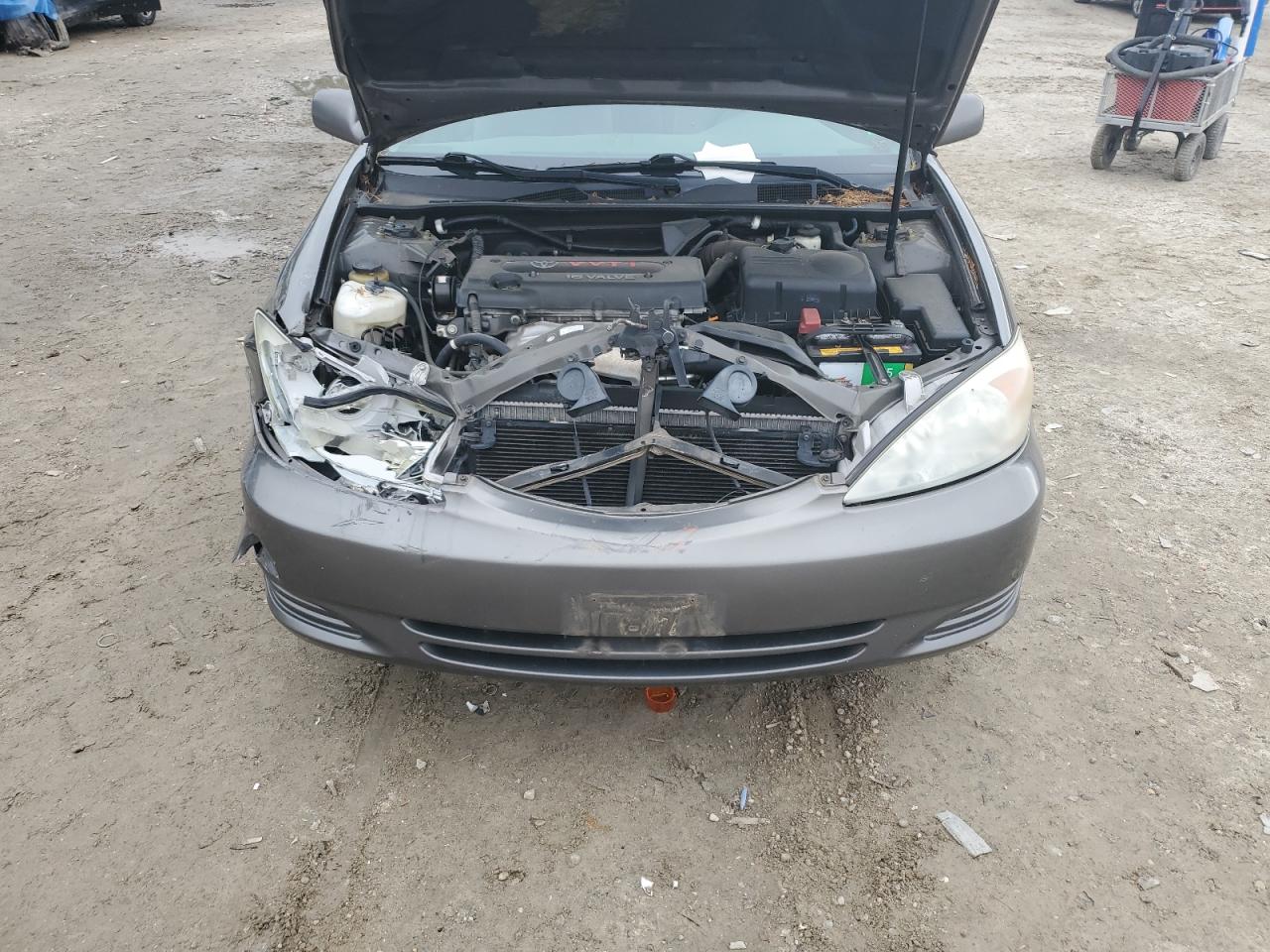 2004 Toyota Camry Le VIN: 4T1BE32KX4U882900 Lot: 85835575