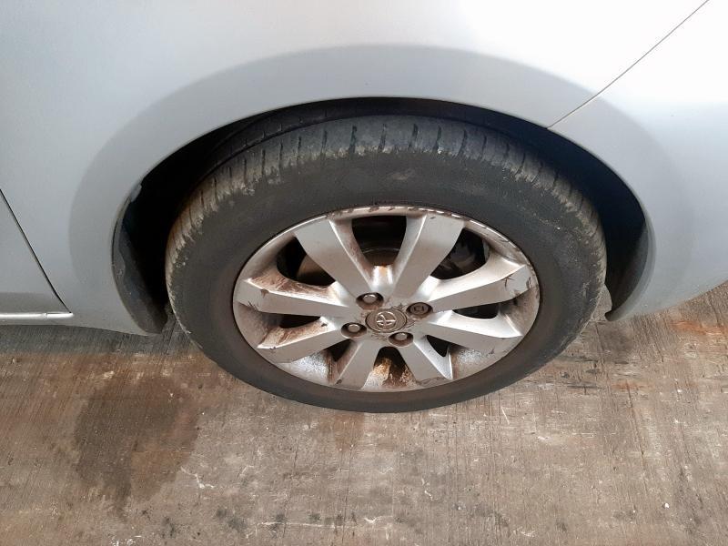 2011 TOYOTA YARIS T SPIRIT VVT-I S-A 1.33 VVT-I T SPIRIT NAV 5DR MMT [