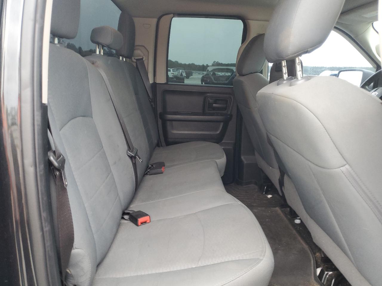 2018 Ram 1500 St VIN: 1C6RR6FT4JS216688 Lot: 82234585