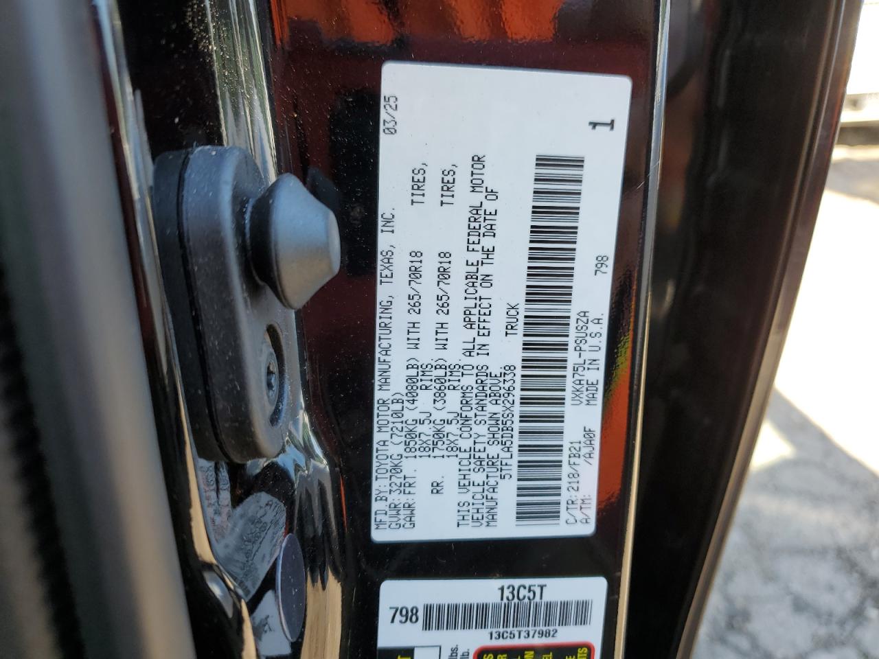 2025 Toyota Tundra Crewmax Sr VIN: 5TFLA5DB5SX296338 Lot: 84442925