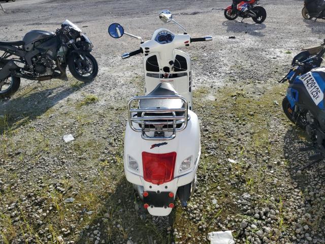 2012 VESPA GTS 300 SUPER  