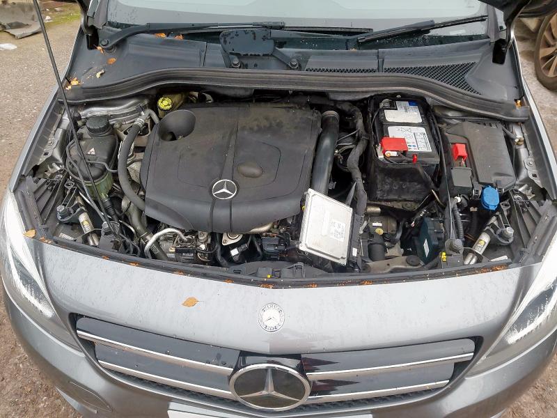 2014 MERCEDES-BENZ B CLASS B200 CDI BLUEEFFICIENCY SPORT 5DR AUTO