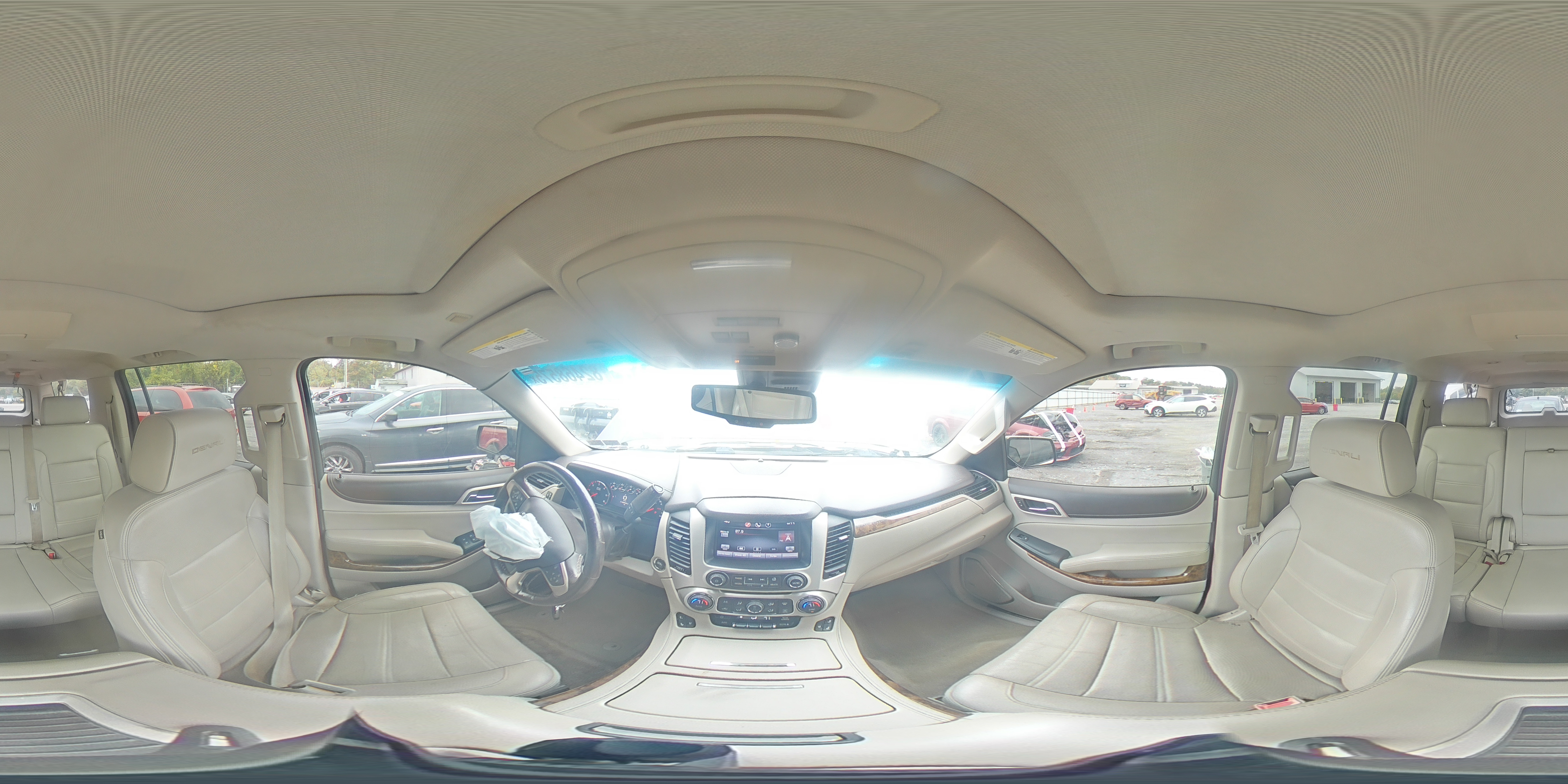 2015 GMC Yukon Xl Denali VIN: 1GKS2JKJ2FR571349 Lot: 82468575