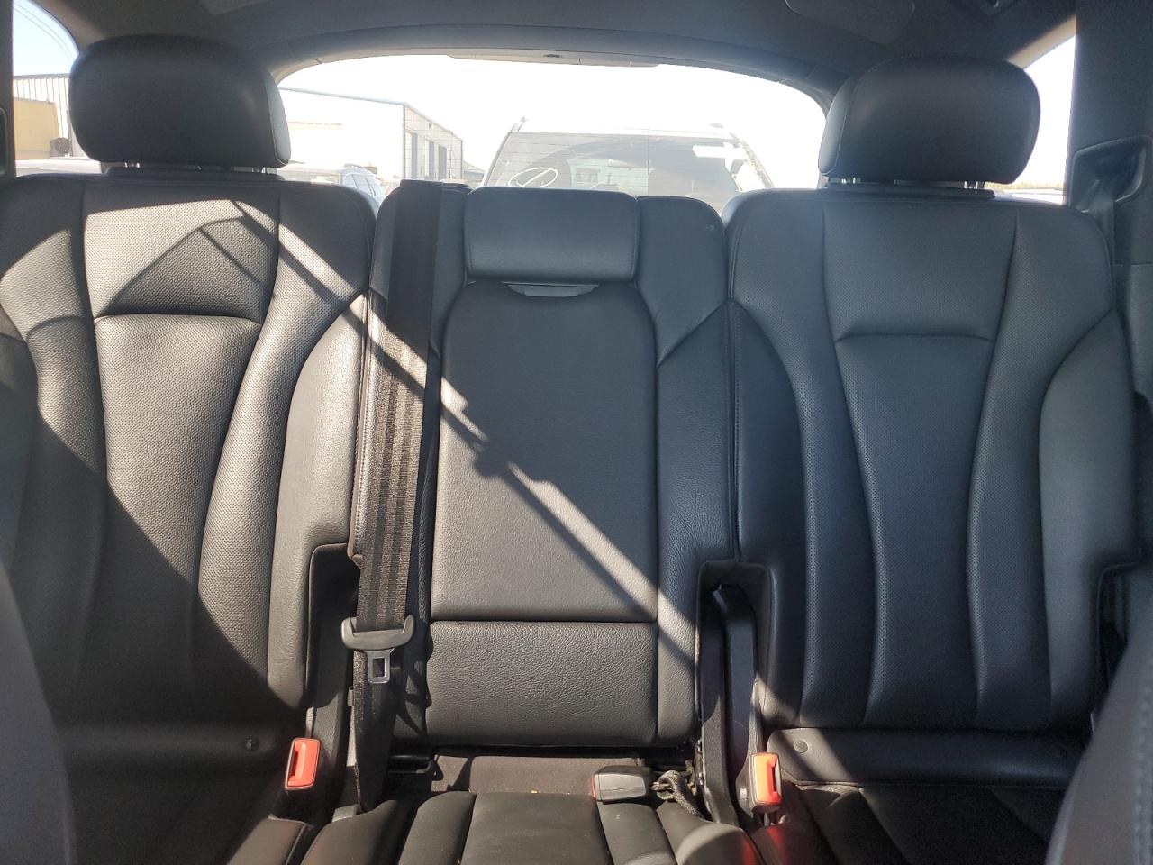 2018 Audi Q7 Premium Plus VIN: WA1LAAF75JD042737 Lot: 82658835