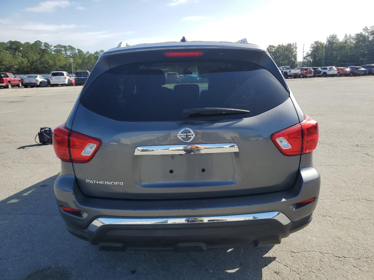 2018 Nissan Pathfinder S VIN: 5N1DR2MN5JC674486 Lot: 85126145
