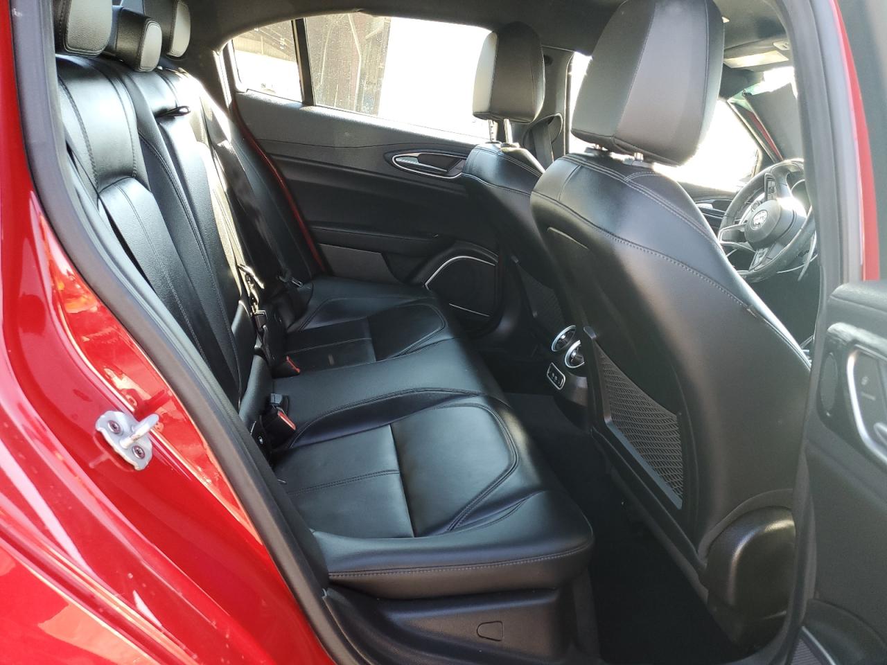 2022 Alfa Romeo Giulia VIN: ZARFAMAN9N7660633 Lot: 90474725