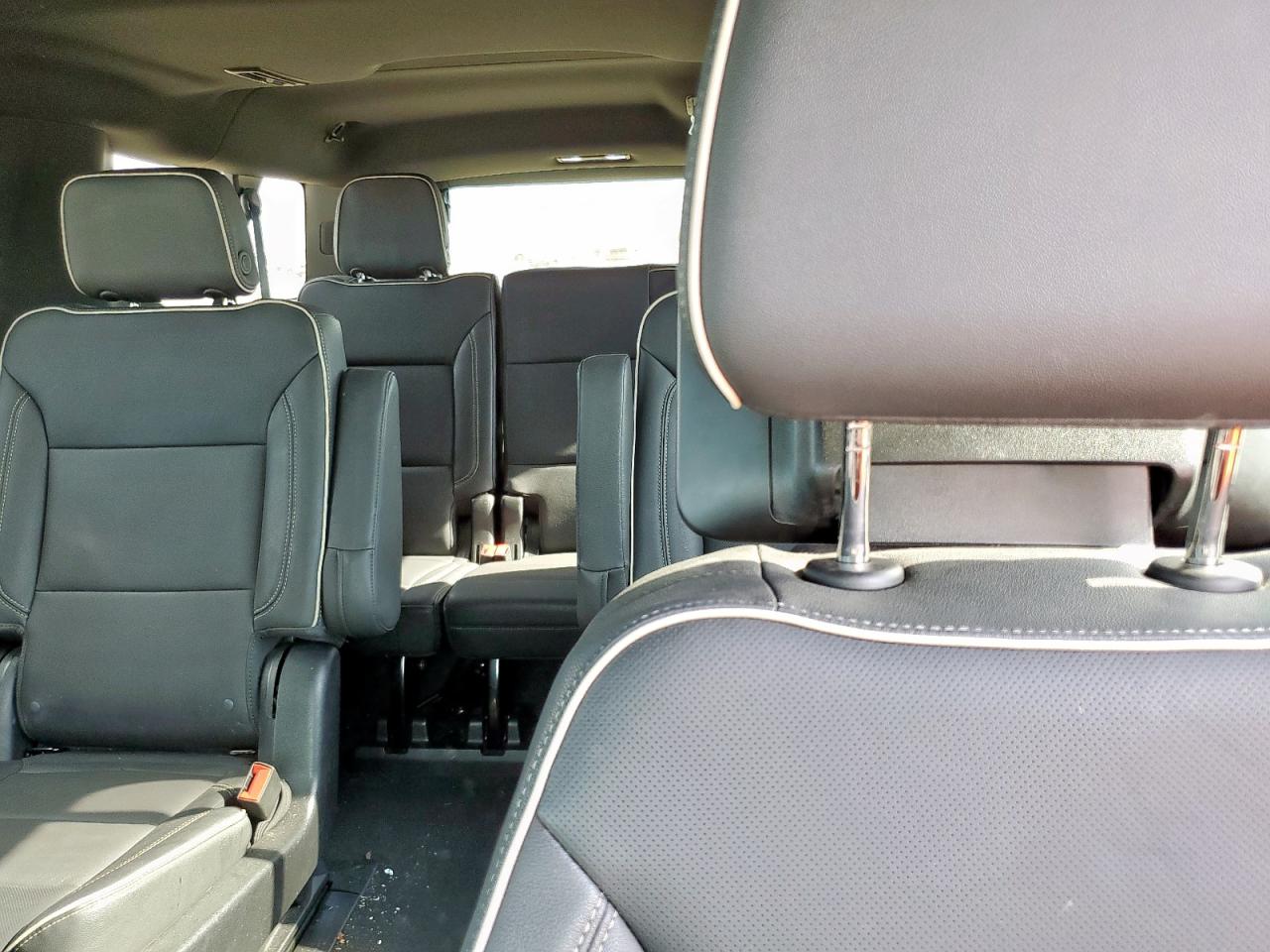 2023 Chevrolet Suburban C1500 Premier VIN: 1GNSCFKL6PR472601 Lot: 85348785