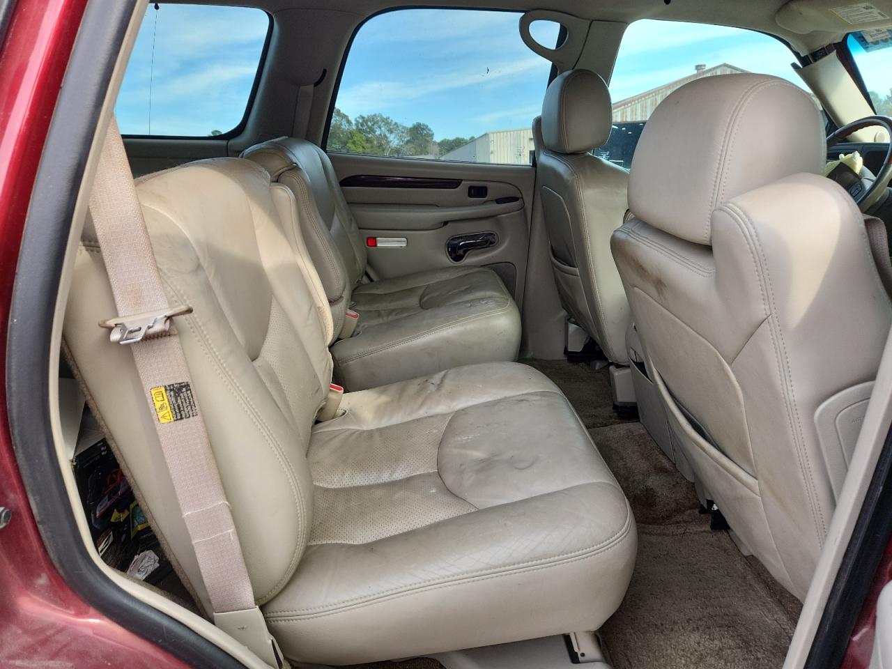 2003 Cadillac Escalade Luxury VIN: 1GYEK63N83R130287 Lot: 89886595