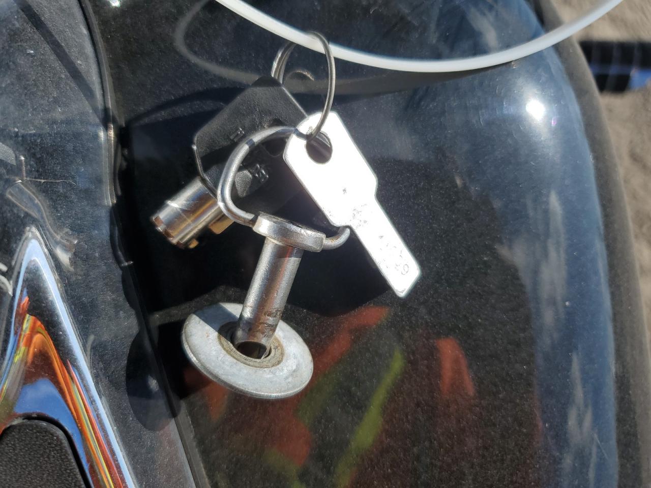 2005 Harley-Davidson Flht VIN: 5HD1DDV165Y620630 Lot: 90322655