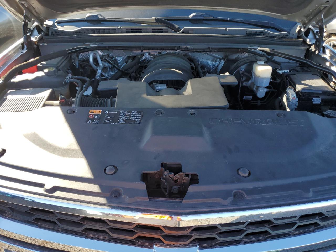 2015 Chevrolet Suburban K1500 Lt VIN: 1GNSKJKC8FR308142 Lot: 84369155