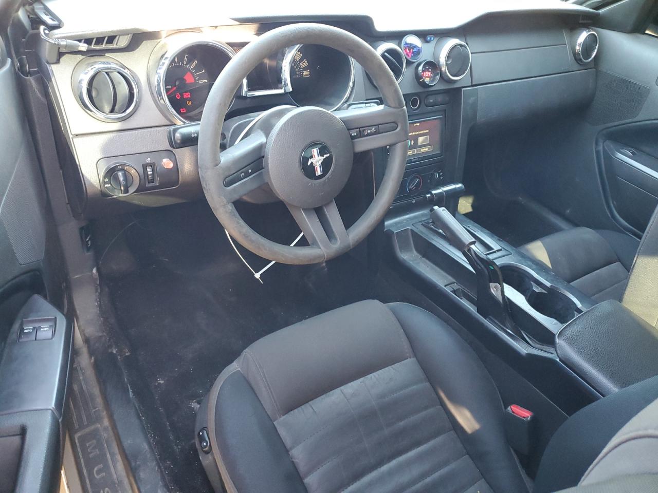 2009 Ford Mustang Gt VIN: 1ZVHT82H395141587 Lot: 82332075