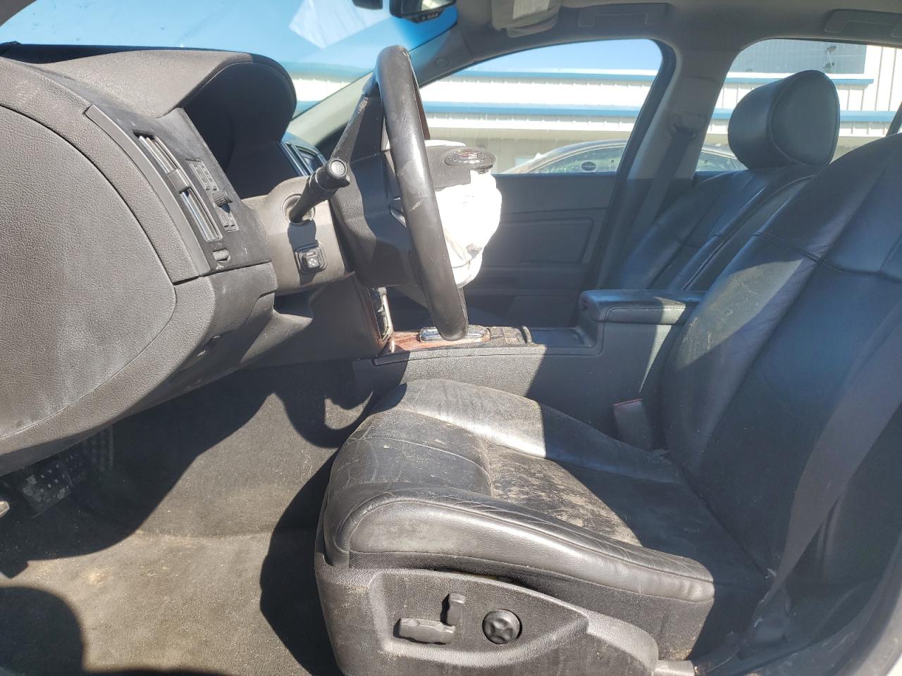 2011 Cadillac Sts Luxury VIN: 1G6DW6ED6B0130126 Lot: 90779685