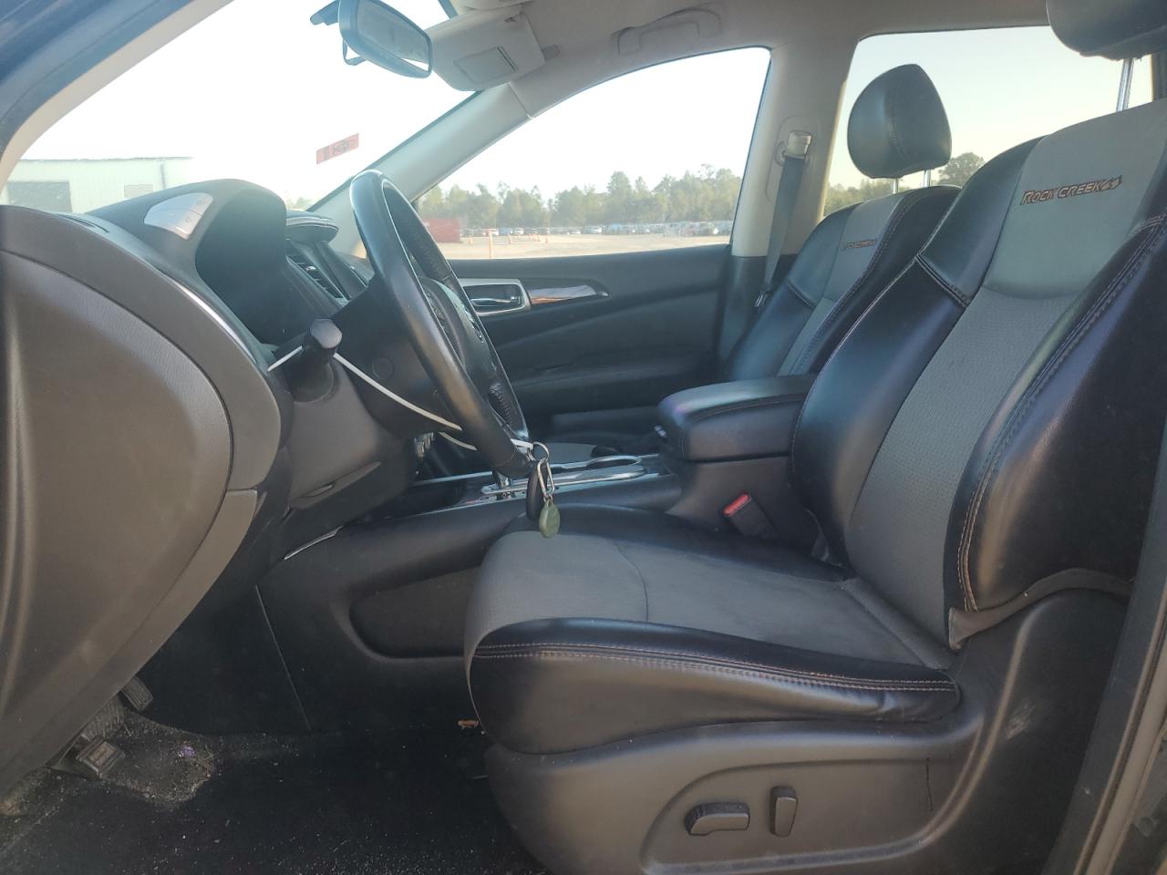 2020 Nissan Pathfinder Sv VIN: 5N1DR2BN0LC626142 Lot: 81986055