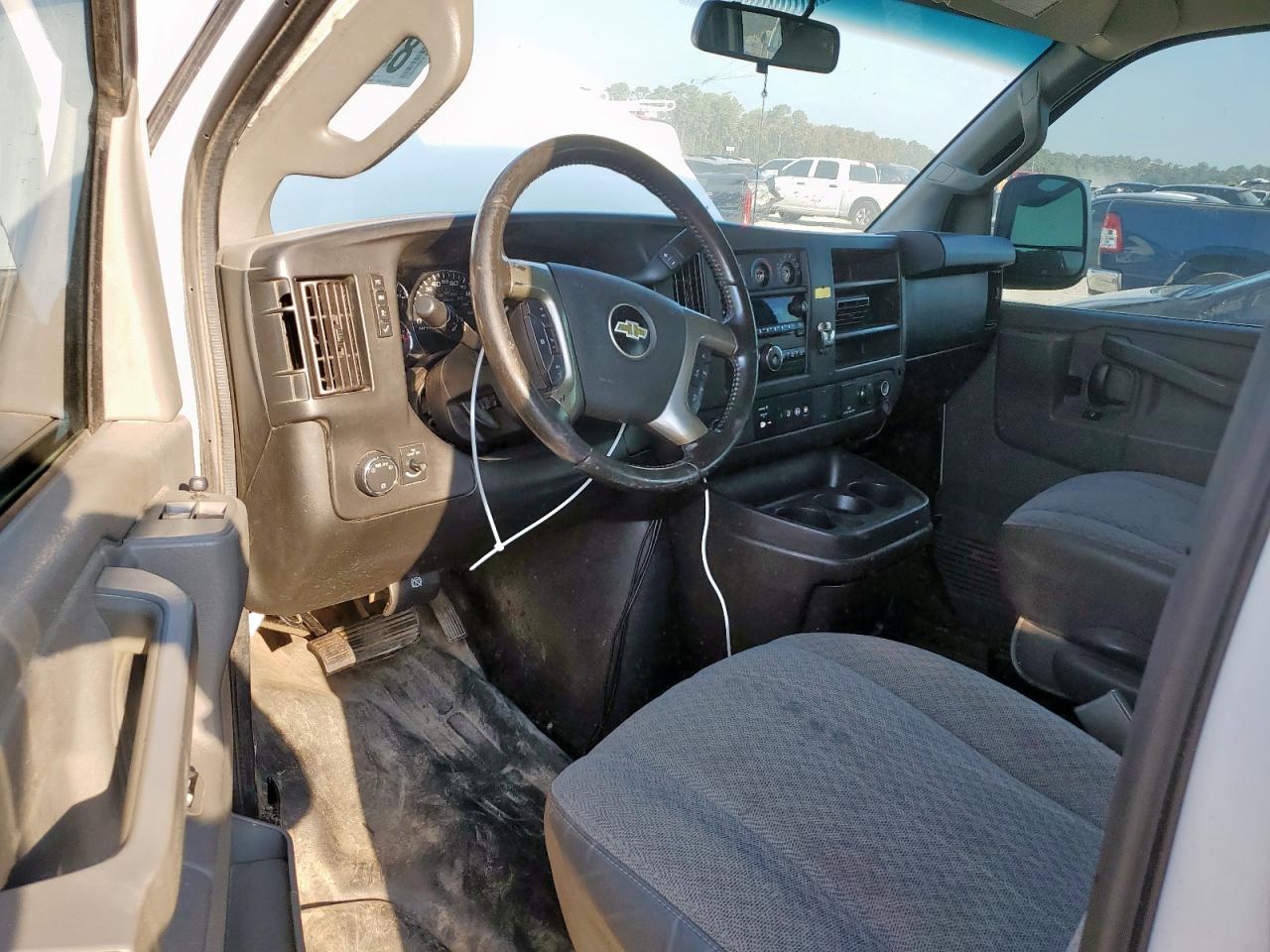 2018 Chevrolet Express G3500 VIN: 1GCZGHFG1J1168506 Lot: 84300505