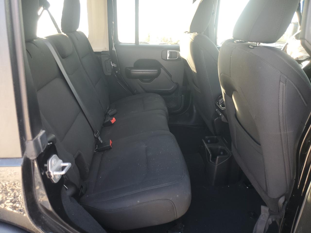 2018 Jeep Wrangler Unlimited Sport VIN: 1C4HJXDG5JW179554 Lot: 82450505