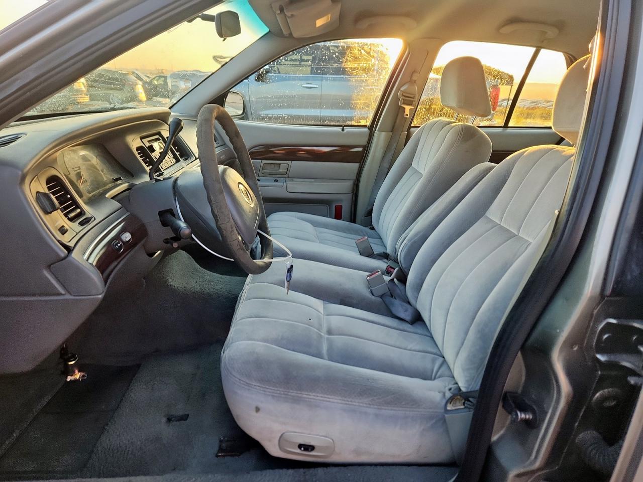 2003 Mercury Grand Marquis Gs VIN: 2MEFM74W03X636959 Lot: 86083275