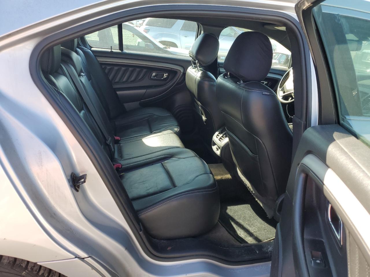 2013 Ford Taurus Sel VIN: 1FAHP2E83DG215092 Lot: 87480185