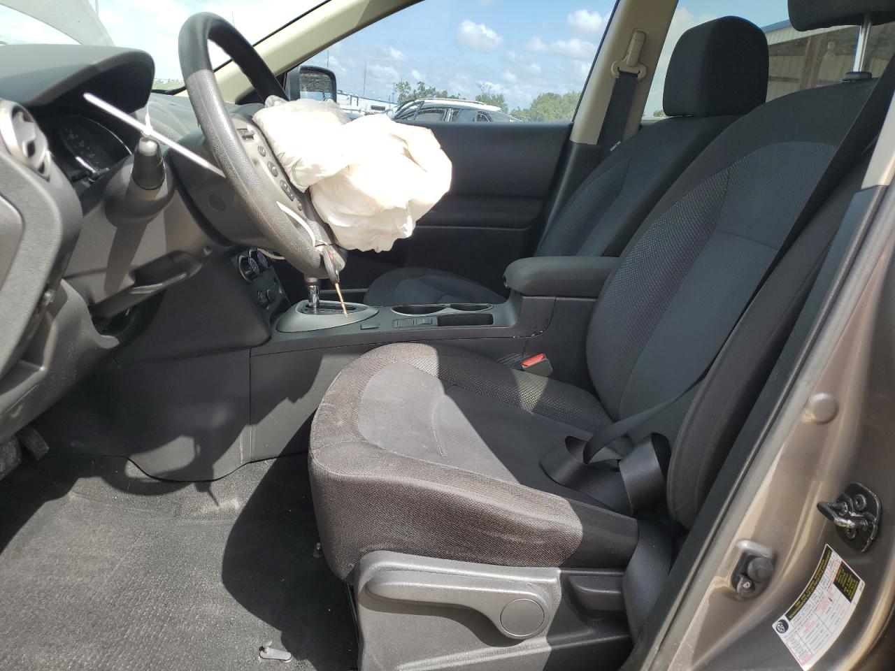 2015 Nissan Rogue Select S VIN: JN8AS5MT9FW157424 Lot: 84758835