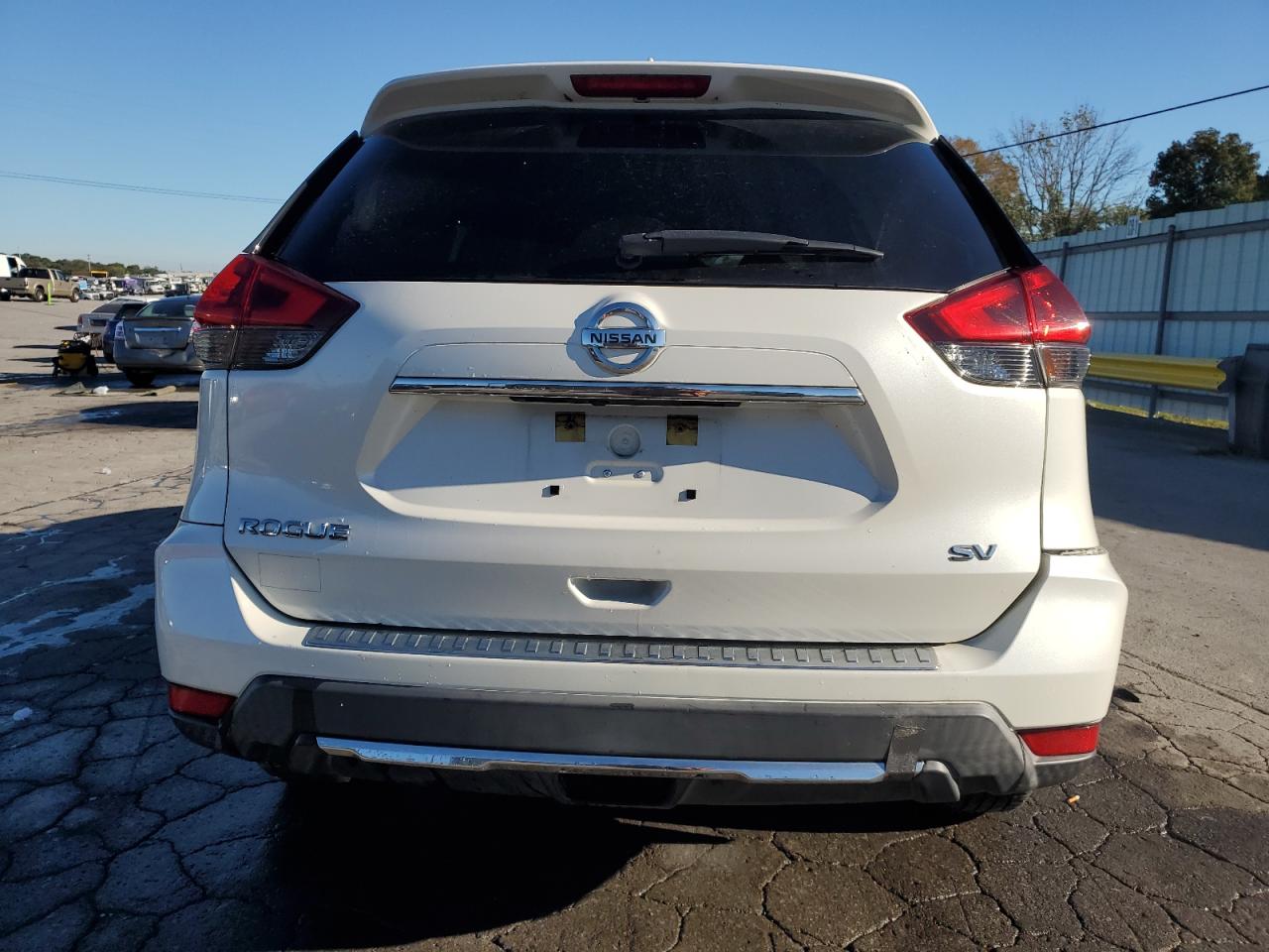 2018 Nissan Rogue S VIN: KNMAT2MT8JP602780 Lot: 84966815