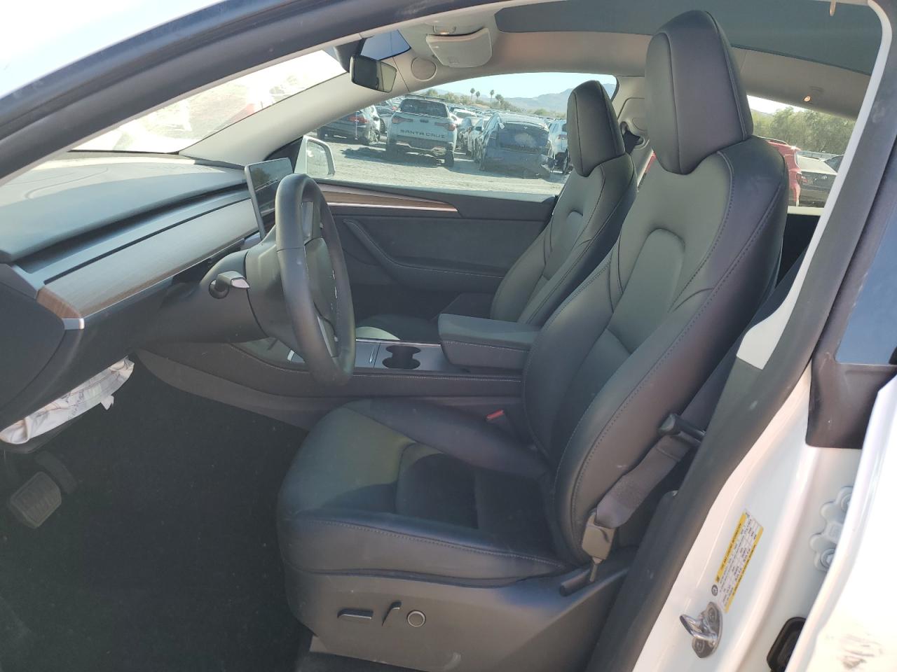 2025 Tesla Model Y VIN: 7SAYGDED9SF241533 Lot: 82323875