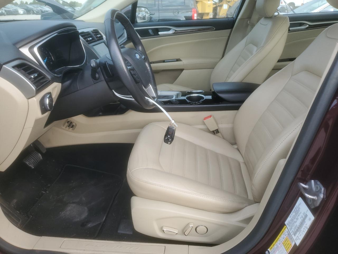 2013 Ford Fusion Se VIN: 3FA6P0H98DR385540 Lot: 82187715