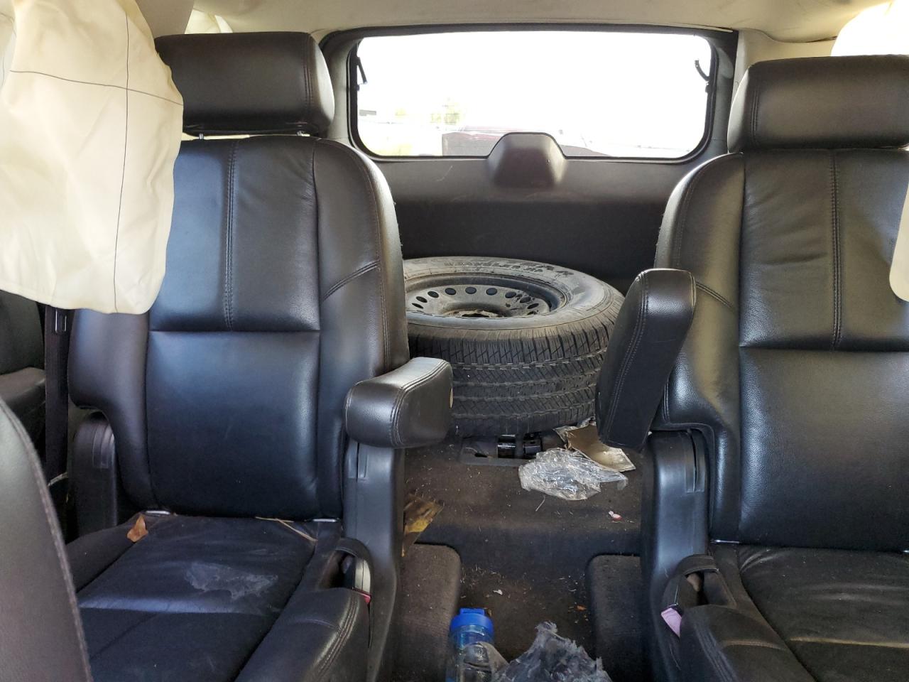 2008 Chevrolet Tahoe C1500 VIN: 1GNFC13008R235337 Lot: 82309925